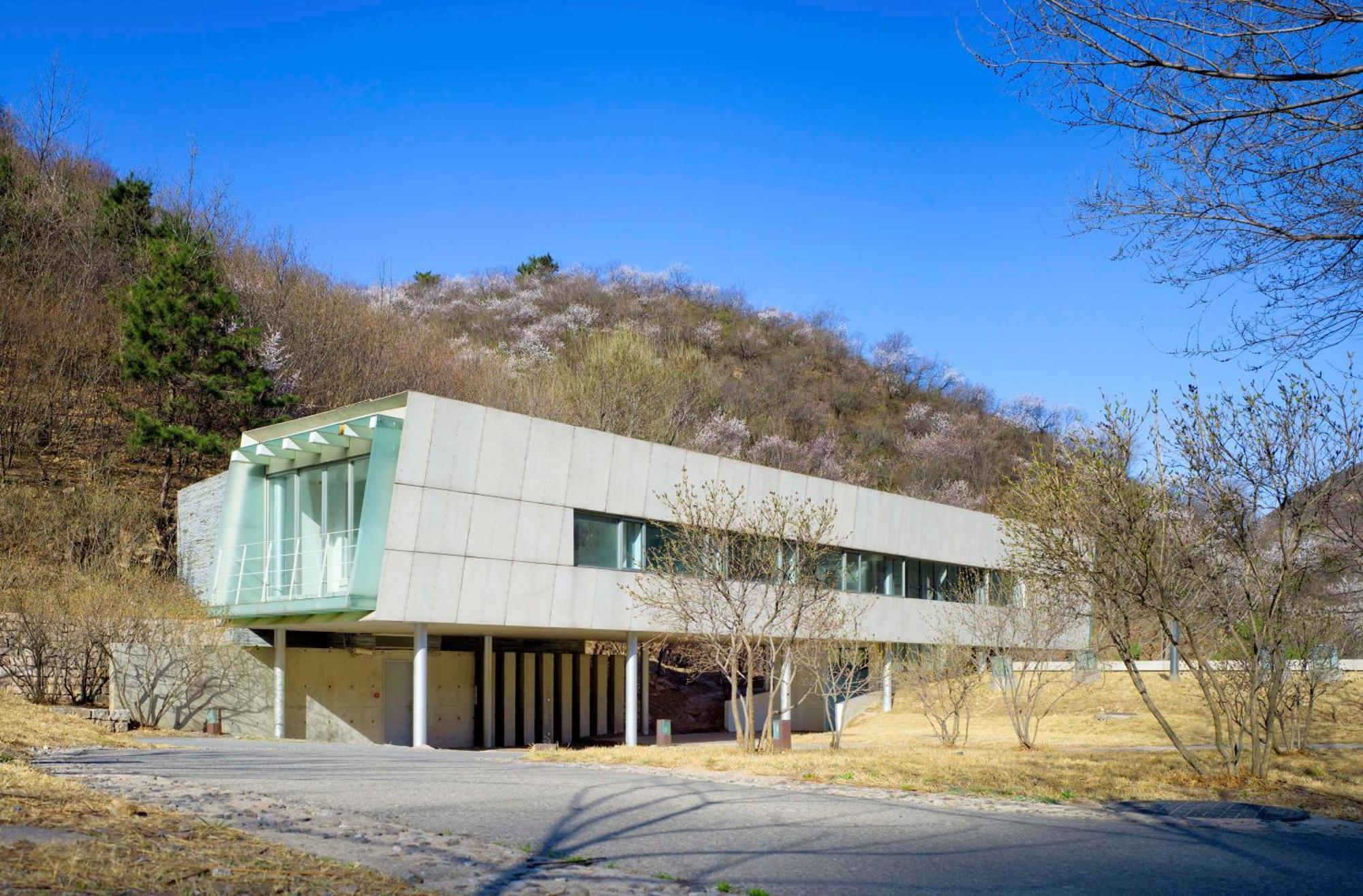 Hotel Commune By The Great Wall Beijing 5*